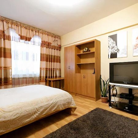 Nadezhda Apartments On Zhibek Zholy Avenue 33 Алматы Экстерьер фото