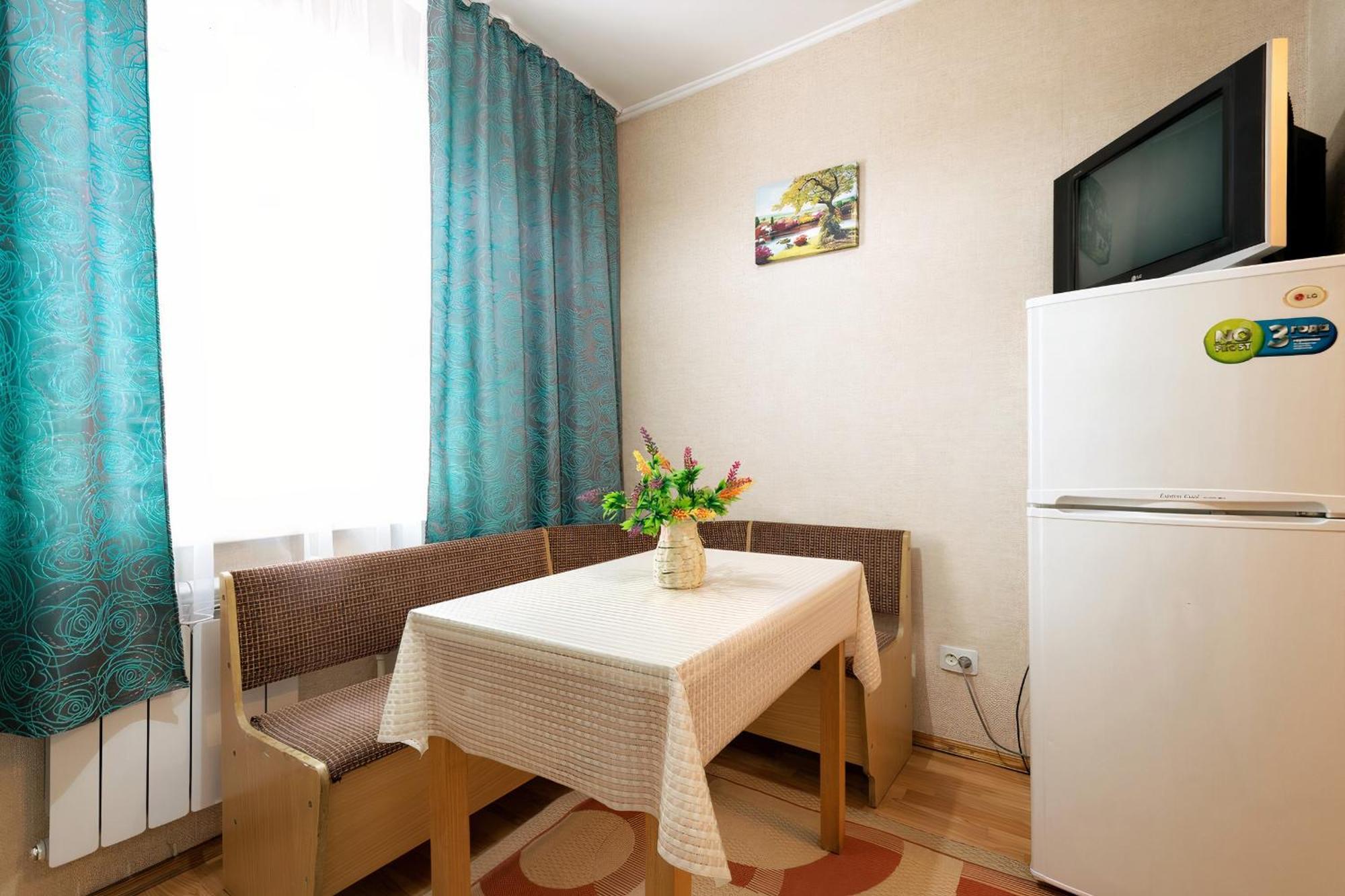 Nadezhda Apartments On Zhibek Zholy Avenue 33 Алматы Экстерьер фото
