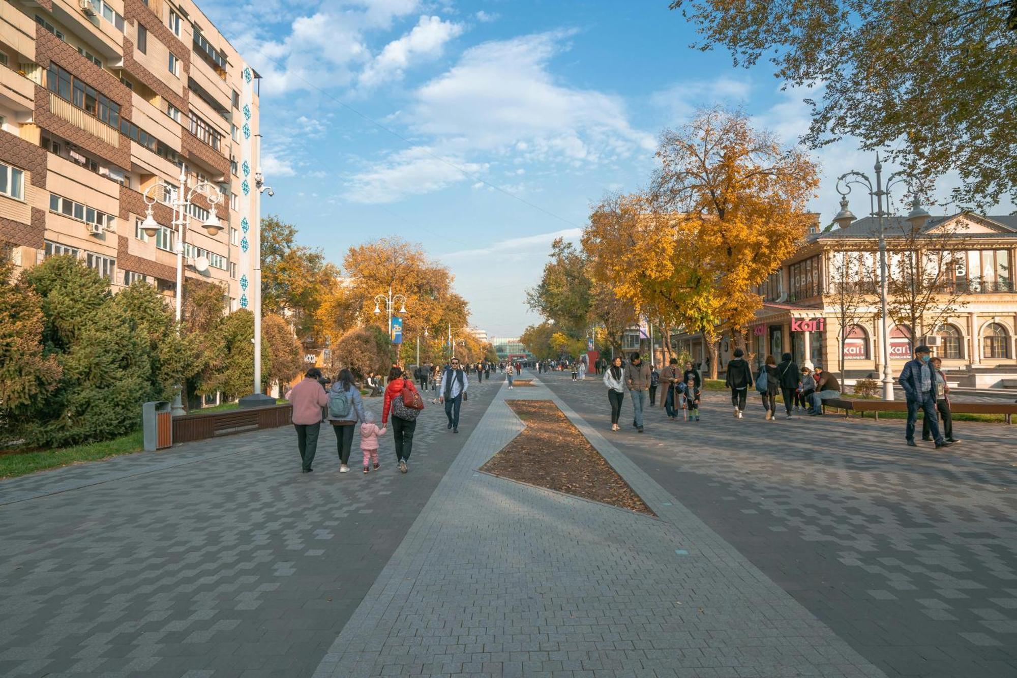 Nadezhda Apartments On Zhibek Zholy Avenue 33 Алматы Экстерьер фото